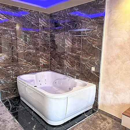 диамант 3*