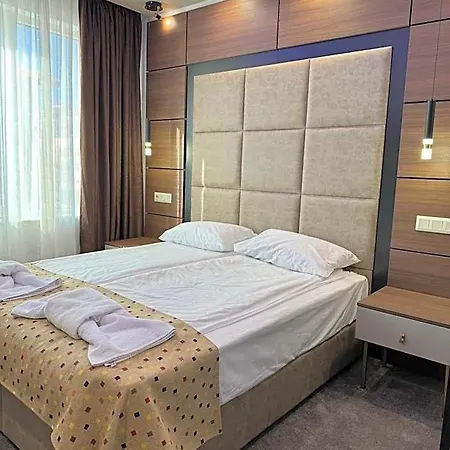 диамант 3* Доспат